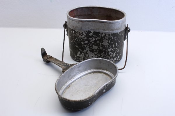 Wehrmacht dinnerware, cookware, feeding bowl of the Wehrmacht, manufacturer C&CW 38