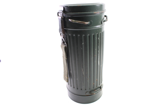 Gasmaskendose Auer Berlin