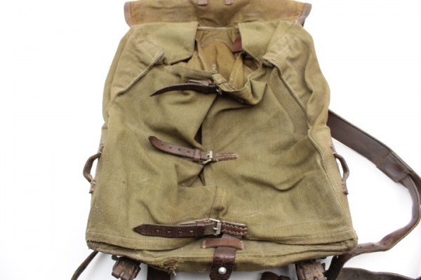 Ww2 Wehrmacht monkey knapsack manufacturer Lud. Crooked