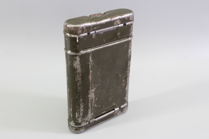 Bundeswehr rifle cleaning kit, dated 1962; stamped on the inside of the lid; original finish.