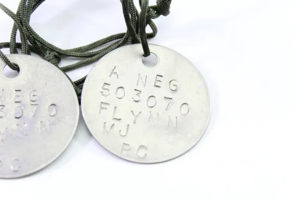 Pair of vintage WW1 or WW2 dog tags