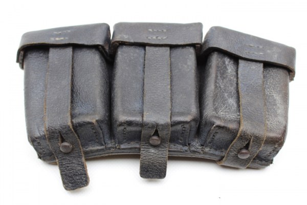 Wehrmacht 3 magazine pouch with name tag