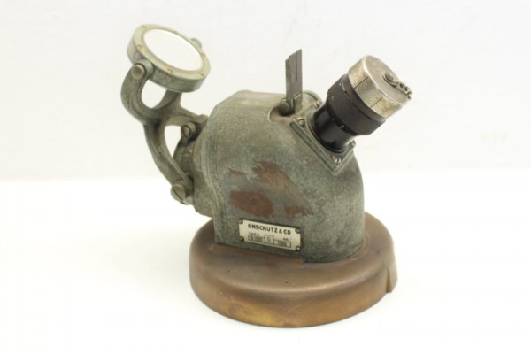 Company Anschütz & Co compass visor (bearing diopter) of the German Navy, bearing attachment for a bridge daughter display
