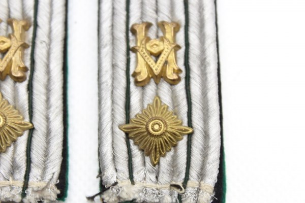 Wehrmacht pair of shoulder boards war administration inspector paired
