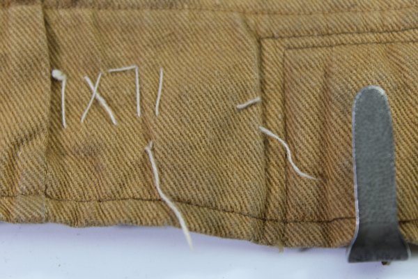 HJ Uniform mit Jacke und HJ Hose