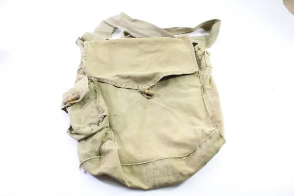 Linen bag for drum magazines with strap