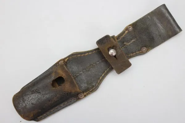 Koppelschuh für ein Seitengewehr Bajonett M84/98 für K98 der Wehrmacht