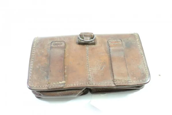 Cartridge pouches GP90 around 1900