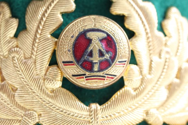NVA LSK/LV General peaked cap of the border troops