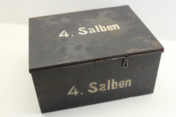 Wehrmacht Transportkasten Blech 4 Salben