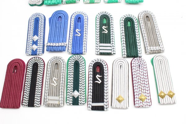 20 pieces NVD DDR shoulder boards