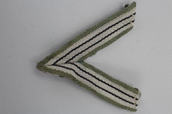 Wehrmacht, very early sleeve insignia - angle