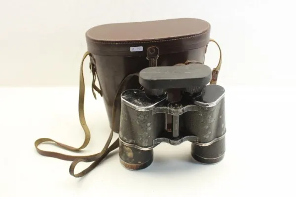 Binoculars service glasses E. Leitz, Wetzlar 10x50 WWII 2WK, with Leitz quiver 1938