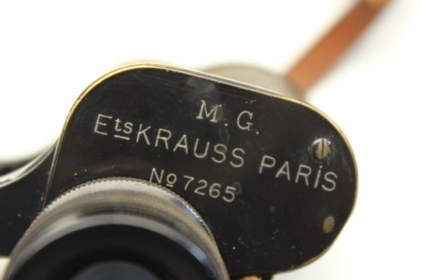 M.G Ets Krauss Paris Militärglas im Köcher mit Kompass u. Strichplatte