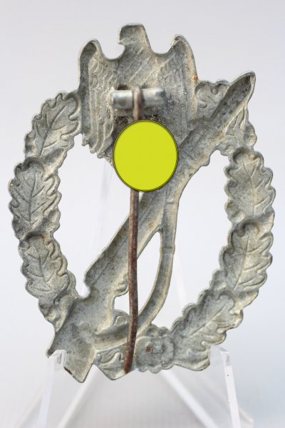 Infanterie Sturmabzeichen (Hohlprägung) in Silber, magnetisch