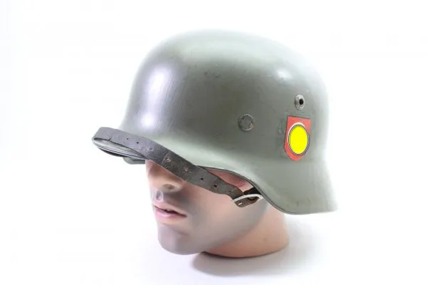 Former SS helmet M35 apple green with double emblem and acceptance stamp, manufacturer Q66