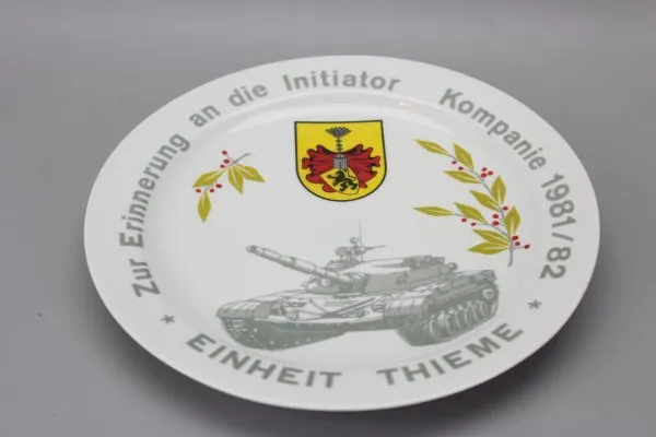 Militär DDR / NVA Teller zur Erinnerung an die Initiator Kompanie 1981 / 82 Einheit Thieme