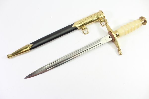 Geschenkdolch - DDR NVA Generalsdolch LSK Landstreitkräfte mit Gehänge + Hänger im Etui