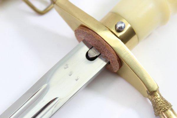 Geschenkdolch - DDR NVA Generalsdolch LSK Landstreitkräfte mit Gehänge + Hänger im Etui