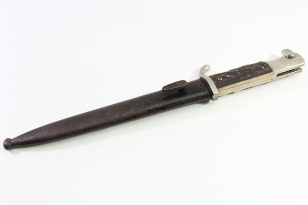 Wehrmacht Extra-Seitengewehr mit Hirschhorngriffschalen K98