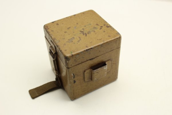 ww2 Wehrmacht south front battery box with ammeter for night vision device, EM rangefinder and scissor telescopes