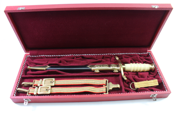 Geschenkdolch - DDR NVA Generalsdolch LSK Landstreitkräfte mit Gehänge + Hänger im Etui