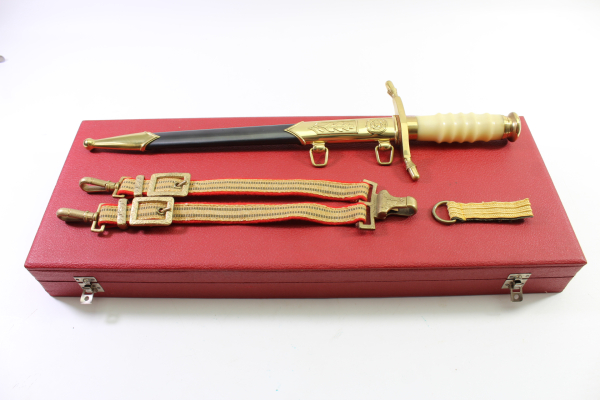 Geschenkdolch - DDR NVA Generalsdolch LSK Landstreitkräfte mit Gehänge + Hänger im Etui