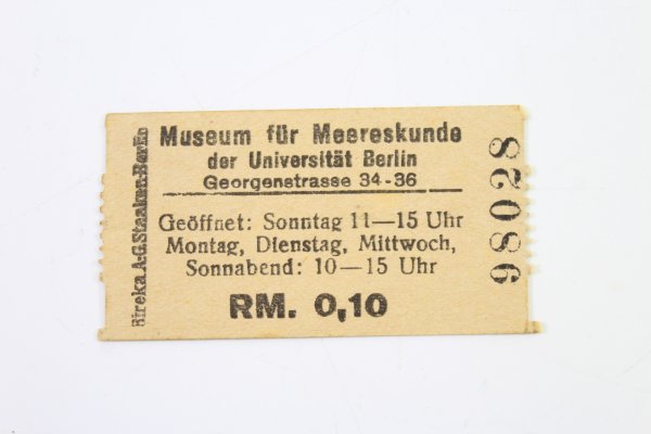 Tickets for the Third Reich tour with the first German railway