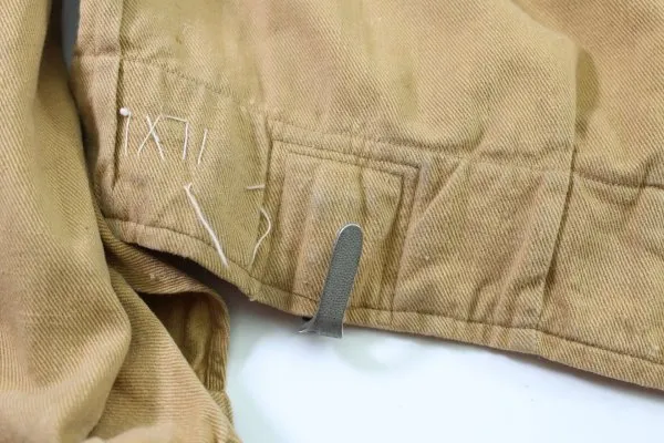 HJ Uniform mit Jacke und HJ Hose