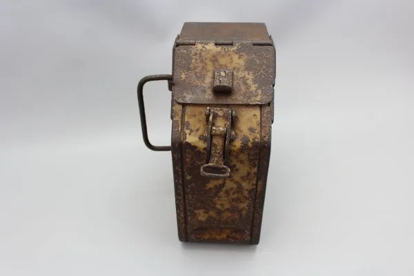 WW2 Wehrmacht DAK - cartridge box 36 for the MG 34 and MG 42