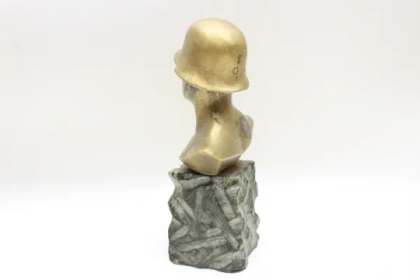 Soldier bust on base, table decoration with steel helmet M34