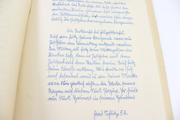 Folder: The Field Post Provides Connections Between the Front and Home, Lüneburg Newspape