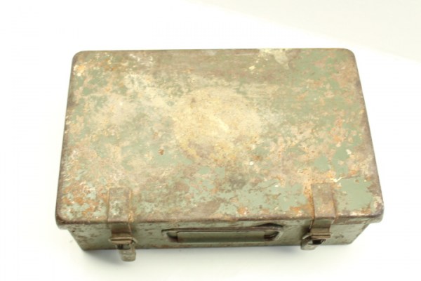 Wehrmacht Sanitätskasten für KFZ, Erste Hilfe