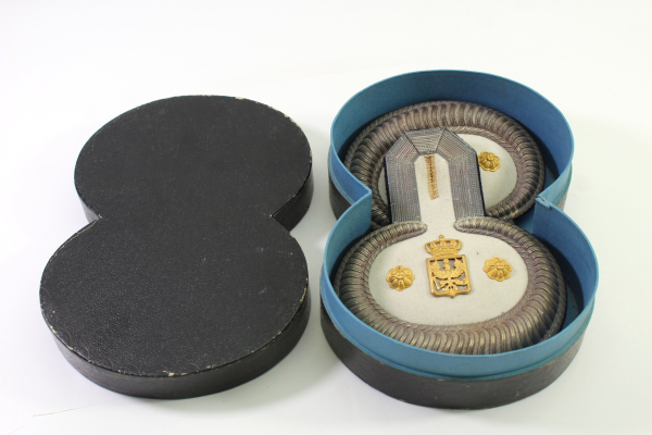 Prussia - Pair of epaulettes for a senior paymaster