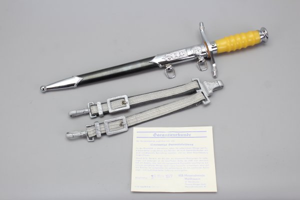 DDR NVA dagger for officers of the land forces with guarantee certificate 1977