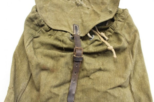 WW2 Wehrmacht backpack of the Luftwaffe 1942 m. Manufacturer