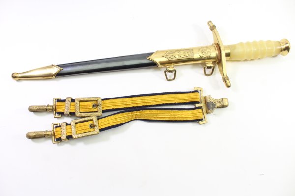 DDR NVA Offiziersdolch Volksmarine, Herst. Mühlenhausen. Mit Parade Feldbinde und Gehänge.