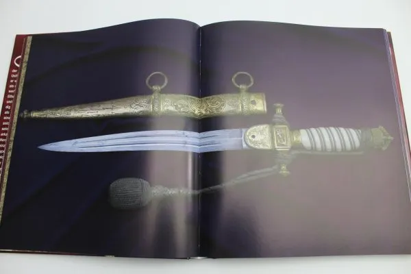 Buch Deutsche Marinedolche, Dolche Marine Weltkrieg Handbuch Übersicht Bildband
