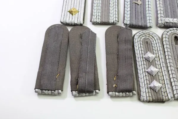 DDR / NVA bundle of various shoulder boards for ranks