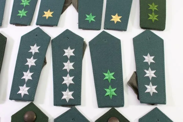 DDR / NVA bundle of various shoulder boards for ranks