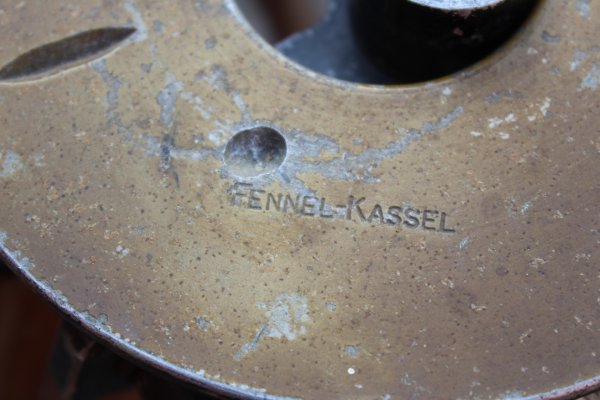 Wehrmacht tripod/tripod for optics and surveying equipment manufacturer Fenell - Kassel