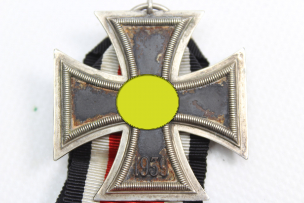 ww2 EK2 Iron Cross 2nd Class 1939 with maker 27 and ribbon section, rare