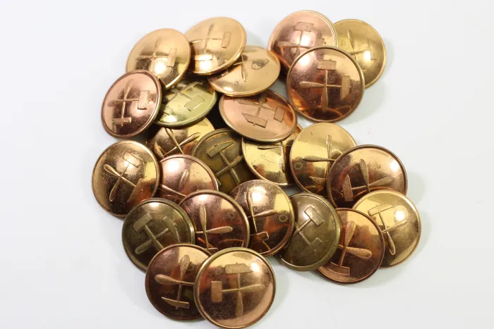 Metall Knöpfe einer Uniformschneiderei, Kopf Uniform