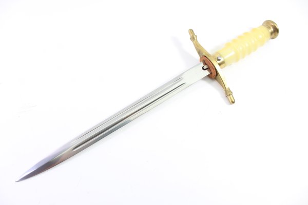 GDR NVA, Dagger for an Admiral of the People's Navy in a red issue case