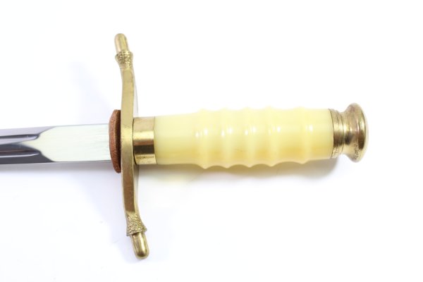 GDR NVA, Dagger for an Admiral of the People's Navy in a red issue case