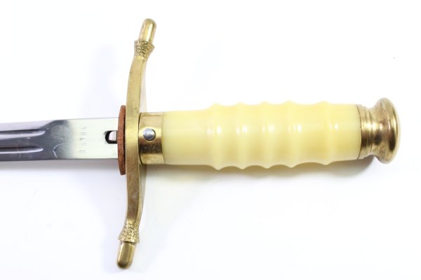 GDR NVA, Dagger for an Admiral of the People's Navy in a red issue case