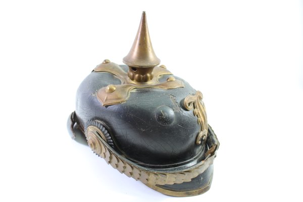 Pickelhaube Preußen Ersatzteilspender Kreublatt mit Spitze, Schuppenkette