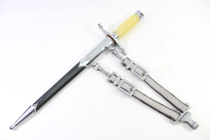 DDR NVA Dolch für Offiziere der Landstreitkräfte