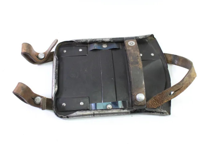 WW2 Swiss military spade with metal holder, infantry, dated 1944.