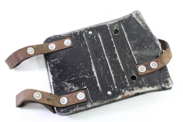 WW2 Swiss military spade with metal holder, infantry, dated 1944.